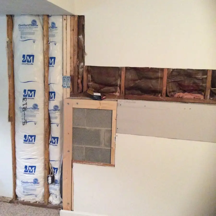 Wall insulation replacement during Structural Drying in Soledad